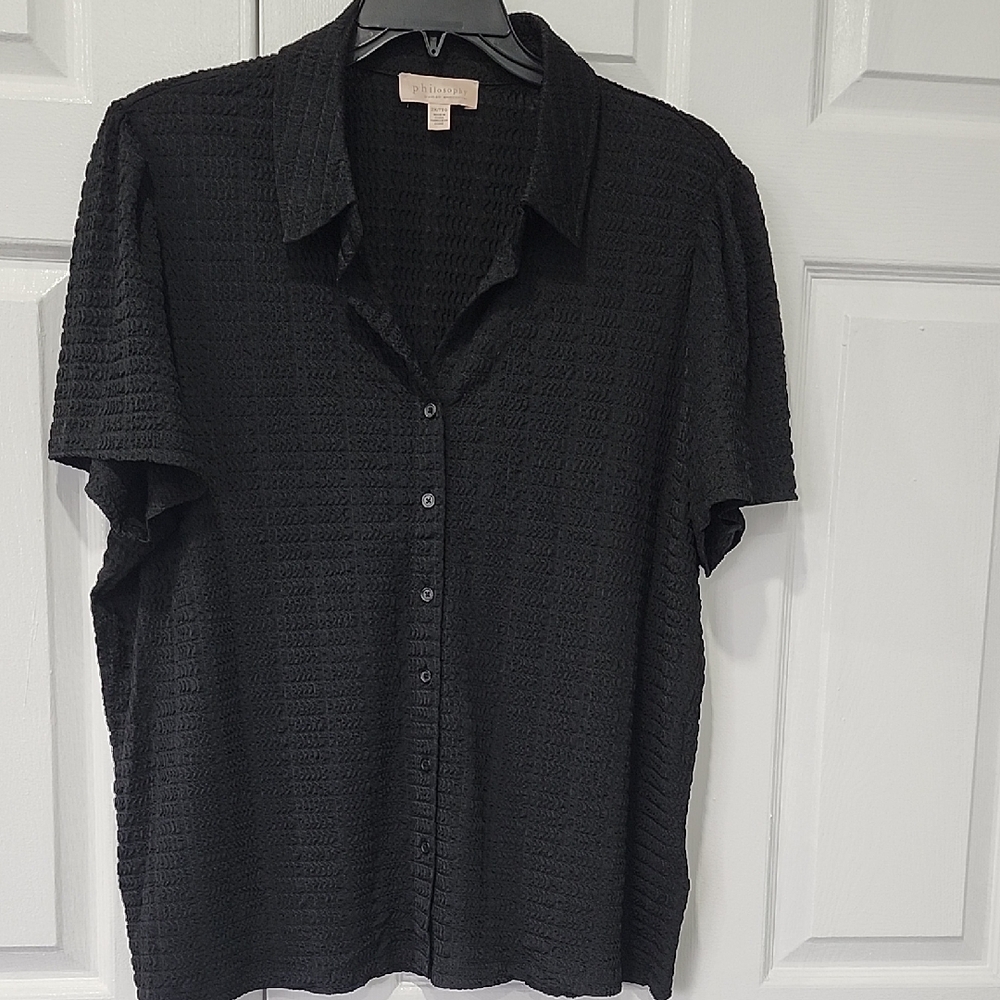 Philosophy Black Textured Casual Button Down Women's Short Sleeve Top